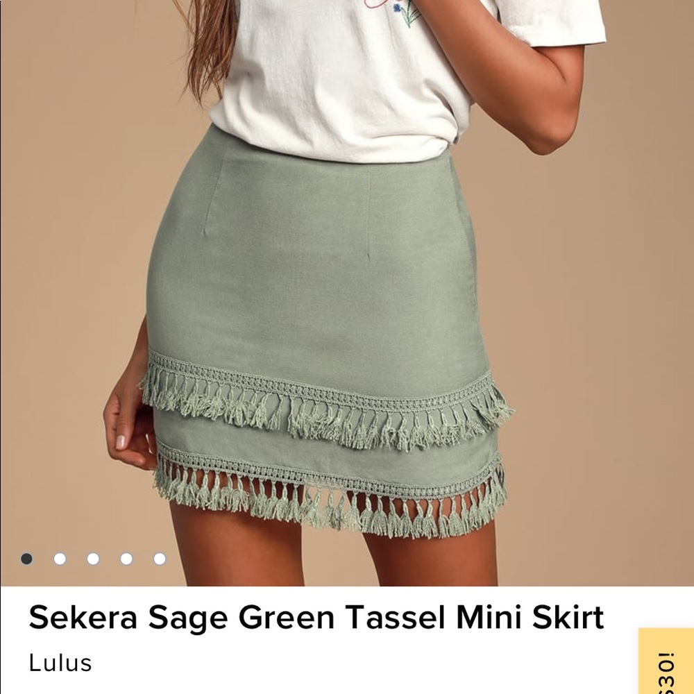Lulus green skirt. Never worn w/ tags. Size XS/S